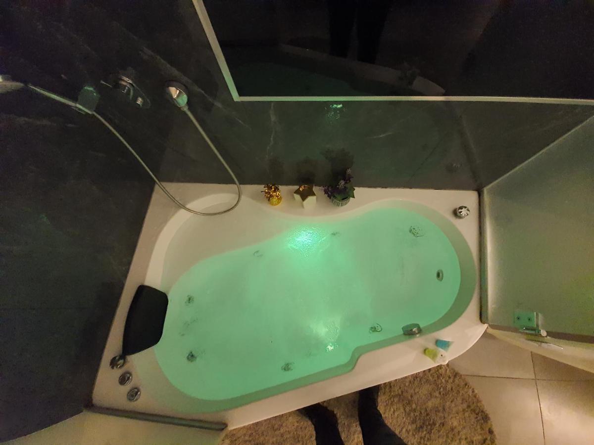 אילבן Eleven Spa Suites Baitulmaqdis Luaran gambar